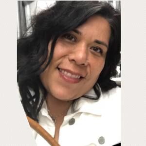 Meet your Posher, Holly